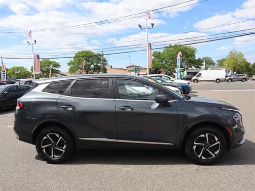 2024 Kia Sportage Hybrid LX