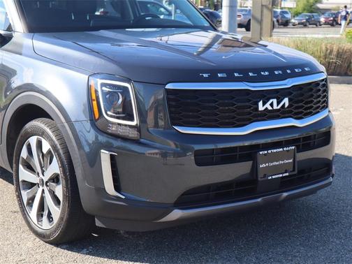 2022 Kia Telluride S