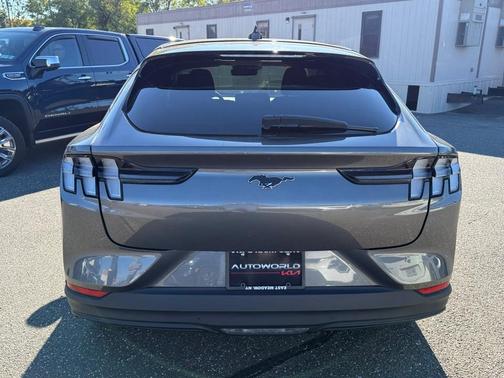 2021 Ford Mustang Mach-E Select