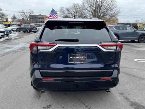 2022 Toyota RAV4 Prime XSE