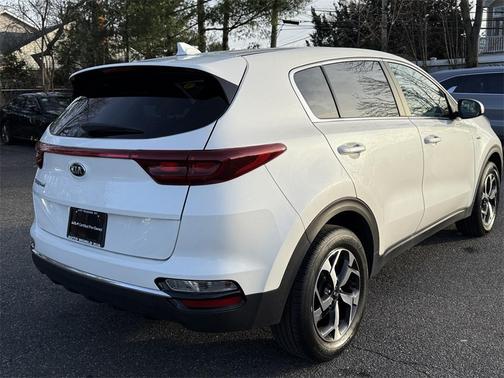 2022 Kia Sportage LX