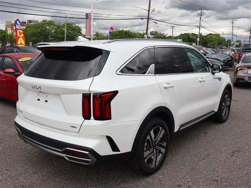 2024 Kia Sorento Hybrid EX