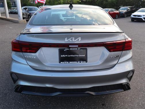 2022 Kia Forte GT-Line
