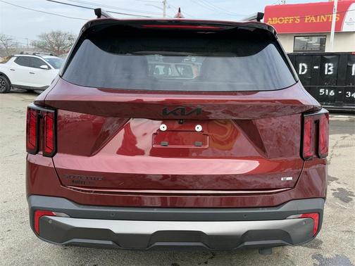 2025 Kia Sorento X-Line EX