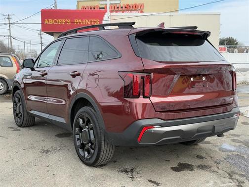 2025 Kia Sorento X-Line EX