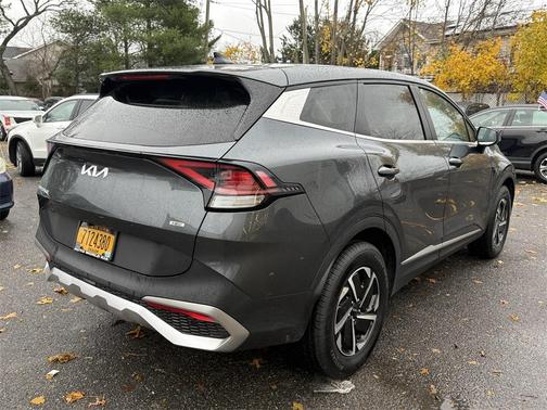 2023 Kia Sportage Hybrid LX