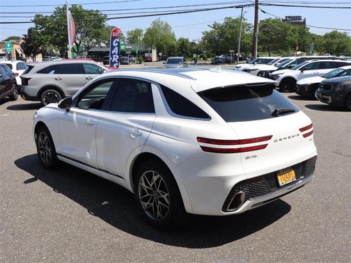 2022 Genesis GV70 2.5T