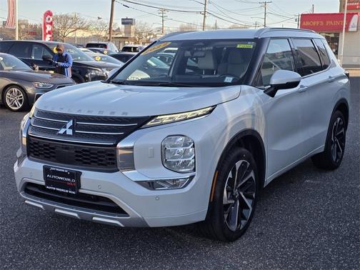 2022 Mitsubishi Outlander SEL