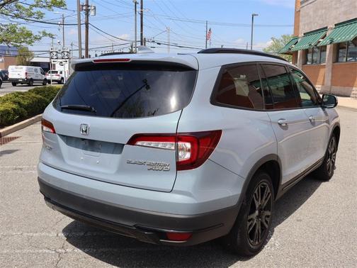 2022 Honda Pilot Black Edition