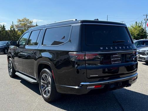 2023 Jeep Wagoneer L Series II