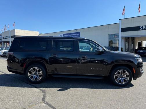 2023 Jeep Wagoneer L Series II