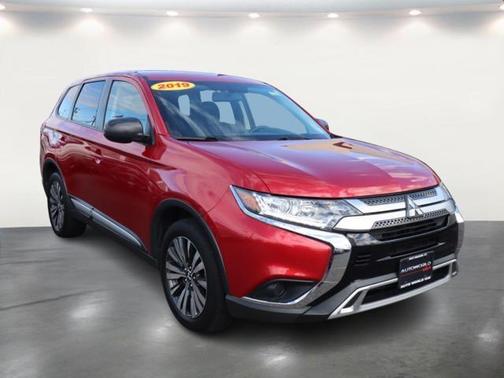 2019 Mitsubishi Outlander ES