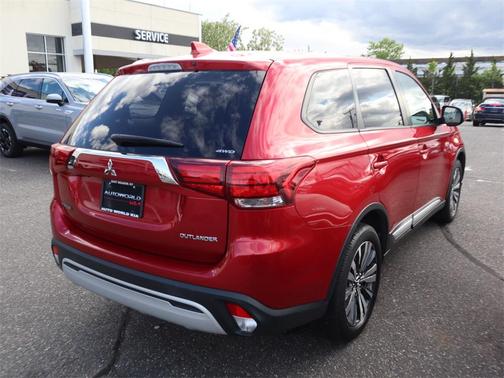 2019 Mitsubishi Outlander ES