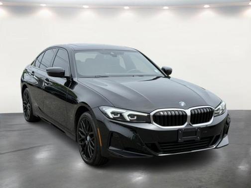 2023 BMW 330 i xDrive