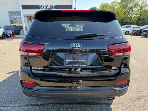 2019 Kia Sorento LX
