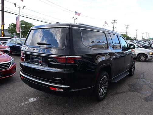 2023 Jeep Wagoneer L Series II