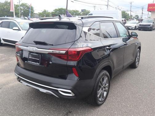 2023 Kia Seltos S