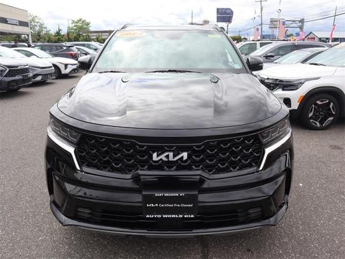 2022 Kia Sorento SX