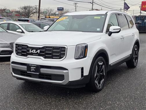 2023 Kia Telluride S