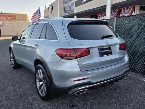 2022 Mercedes-Benz GLC 300 Base 4MATIC