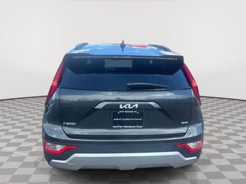 Graphite Gray 2023 Kia Niro EX