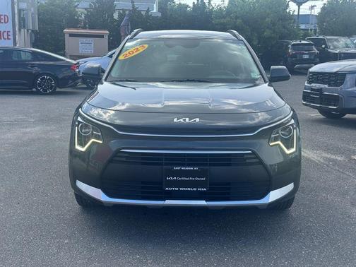 Graphite Gray 2023 Kia Niro EX