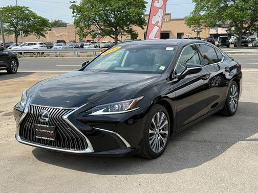 Obsidian Black 2021 Lexus ES 350 Base
