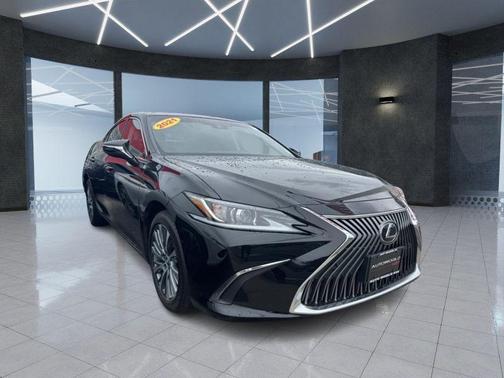 Obsidian Black 2021 Lexus ES 350 Base