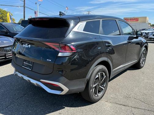 2023 Kia Sportage Hybrid LX