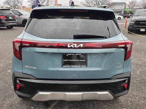 2025 Kia Seltos SX