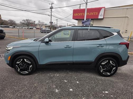 2025 Kia Seltos SX