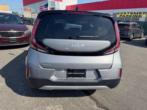 Steel Gray 2023 Kia Soul LX