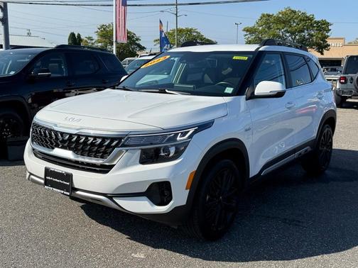 2023 Kia Seltos Nightfall