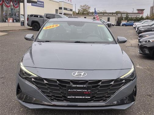 2022 Hyundai ELANTRA HEV Limited