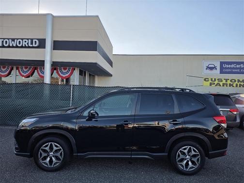 2023 Subaru Forester 2.5i Premium