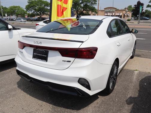 2022 Kia Forte GT-Line