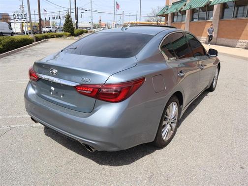 2019 INFINITI Q50 3.0t LUXE