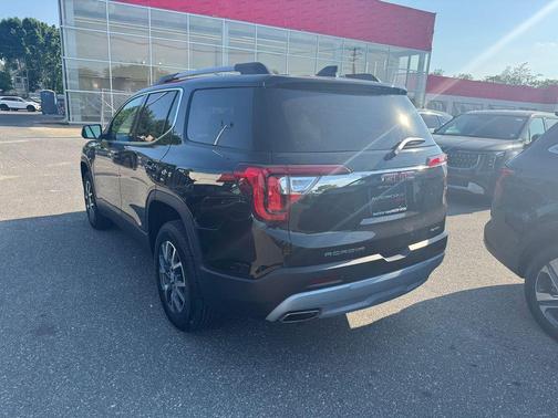 Ebony Twilight Metallic 2023 GMC Acadia SLE