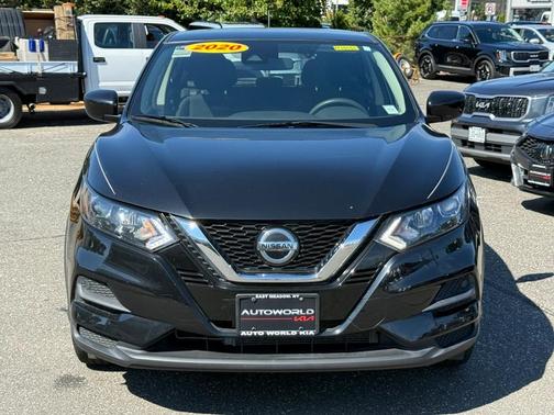 2020 Nissan Rogue Sport S