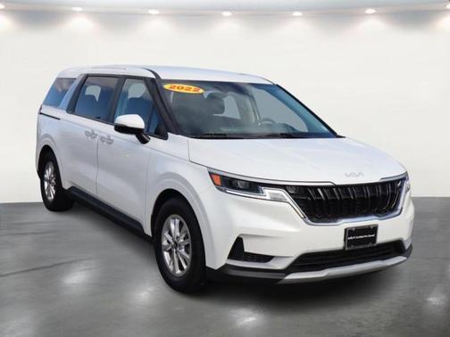 2022 Kia Carnival LXS
