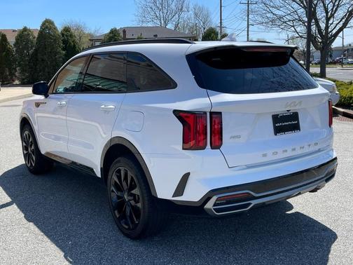 2022 Kia Sorento SX