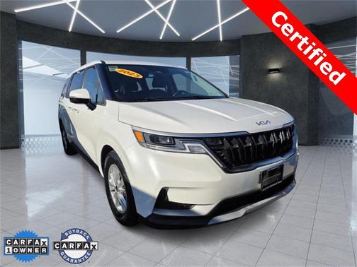 2024 Kia Carnival LX