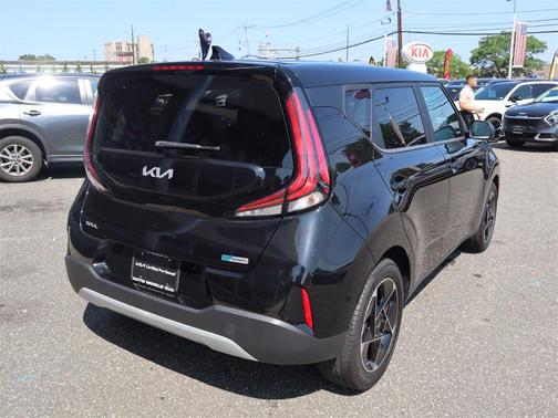 2023 Kia Soul EX