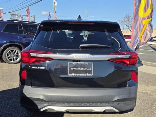 2023 Kia Seltos LX
