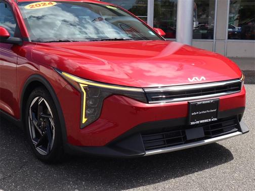 2025 Kia K4 EX