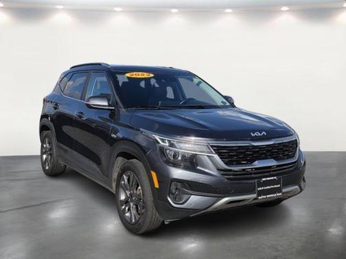 2022 Kia Seltos S