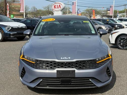 2022 Kia K5 EX