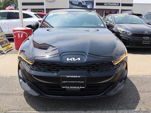 2022 Kia K5 GT-Line