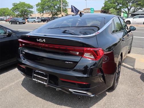 2022 Kia K5 GT-Line