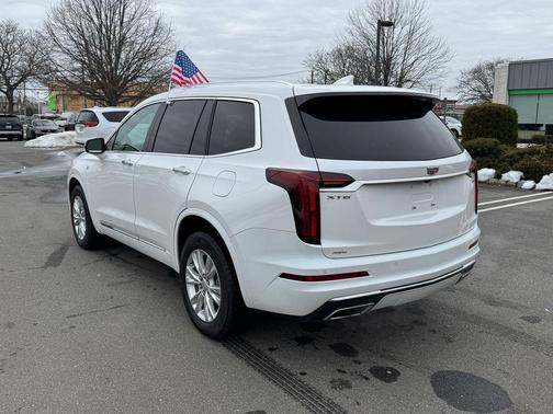 2024 Cadillac XT6 Luxury AWD